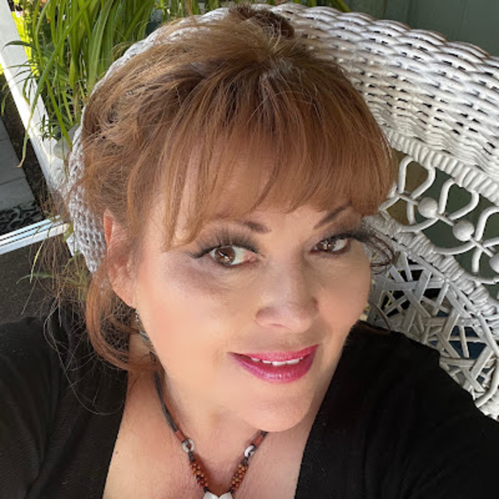 Meet your Posher, Michele